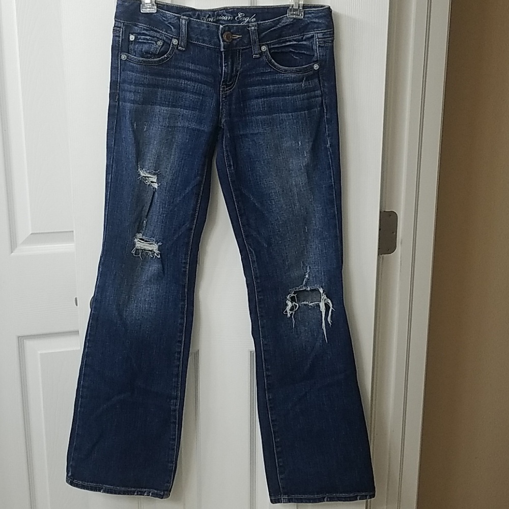 American eagle distressed Jean's